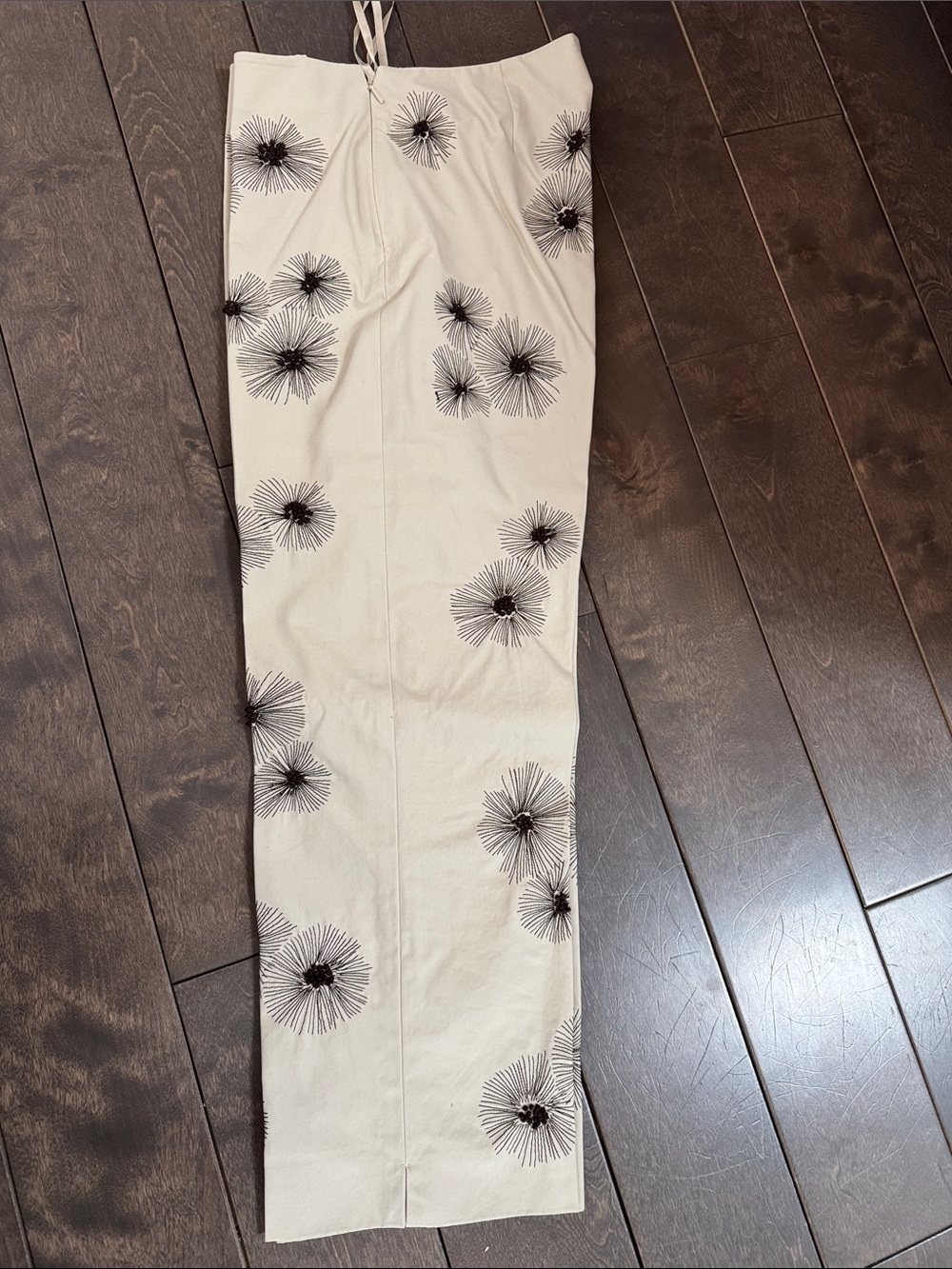 Beige Floral-Print Cropped Pants